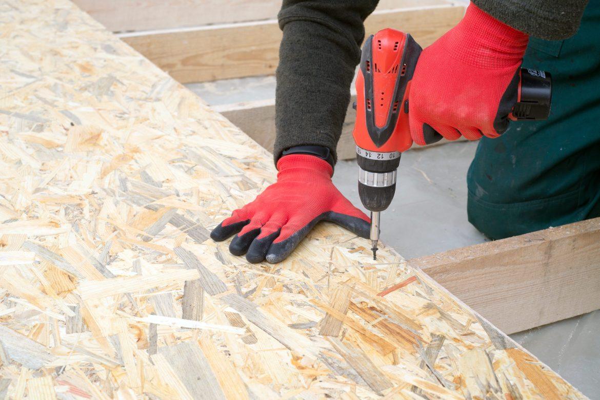 plancher en aggloméré ou osb